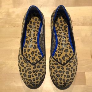 Rothy’s 8.5 flats. Color is spotted leopard (retired).
